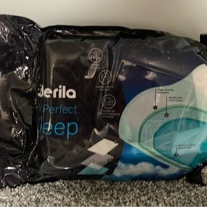 Derila Sleep Pillow